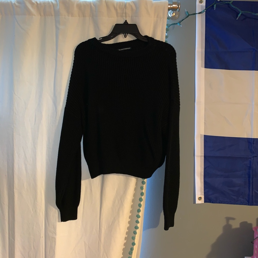 BRANDY MELVILLE sweater